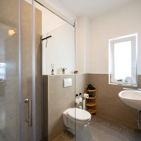 아파트 Lux Apts Deluxe Apartment-zentral-messe-kueche