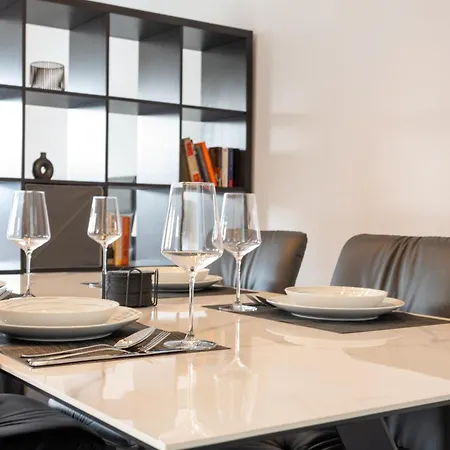 아파트 Lux Apts Deluxe Apartment-zentral-messe-kueche