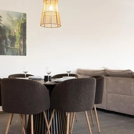 Lux Apts Deluxe Apartment-zentral-messe-kueche *